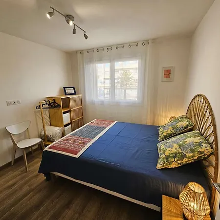 Apartment Bel Appartement, Climatisation, Wifi, Et Commerces A Pied